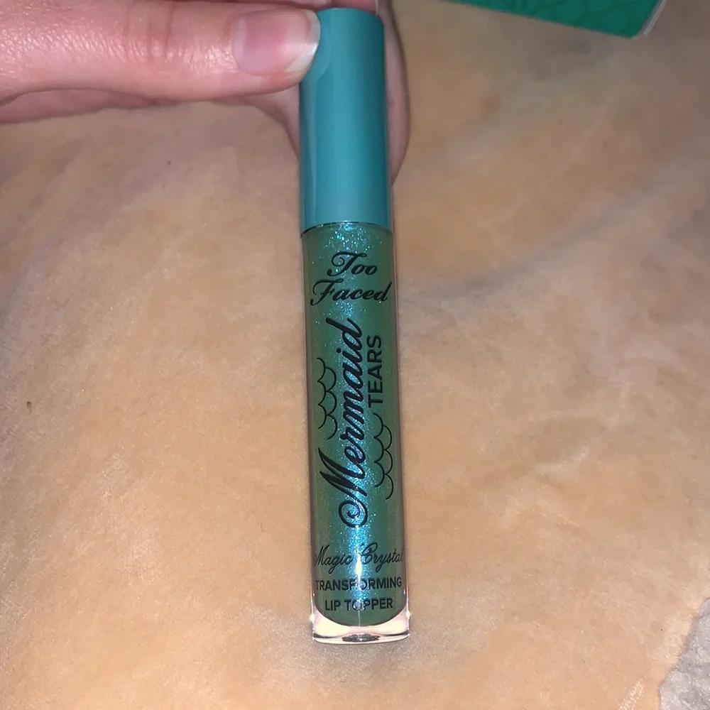 Too faced | Mermaid Tears Liquid Topper - Picture 6 of 8